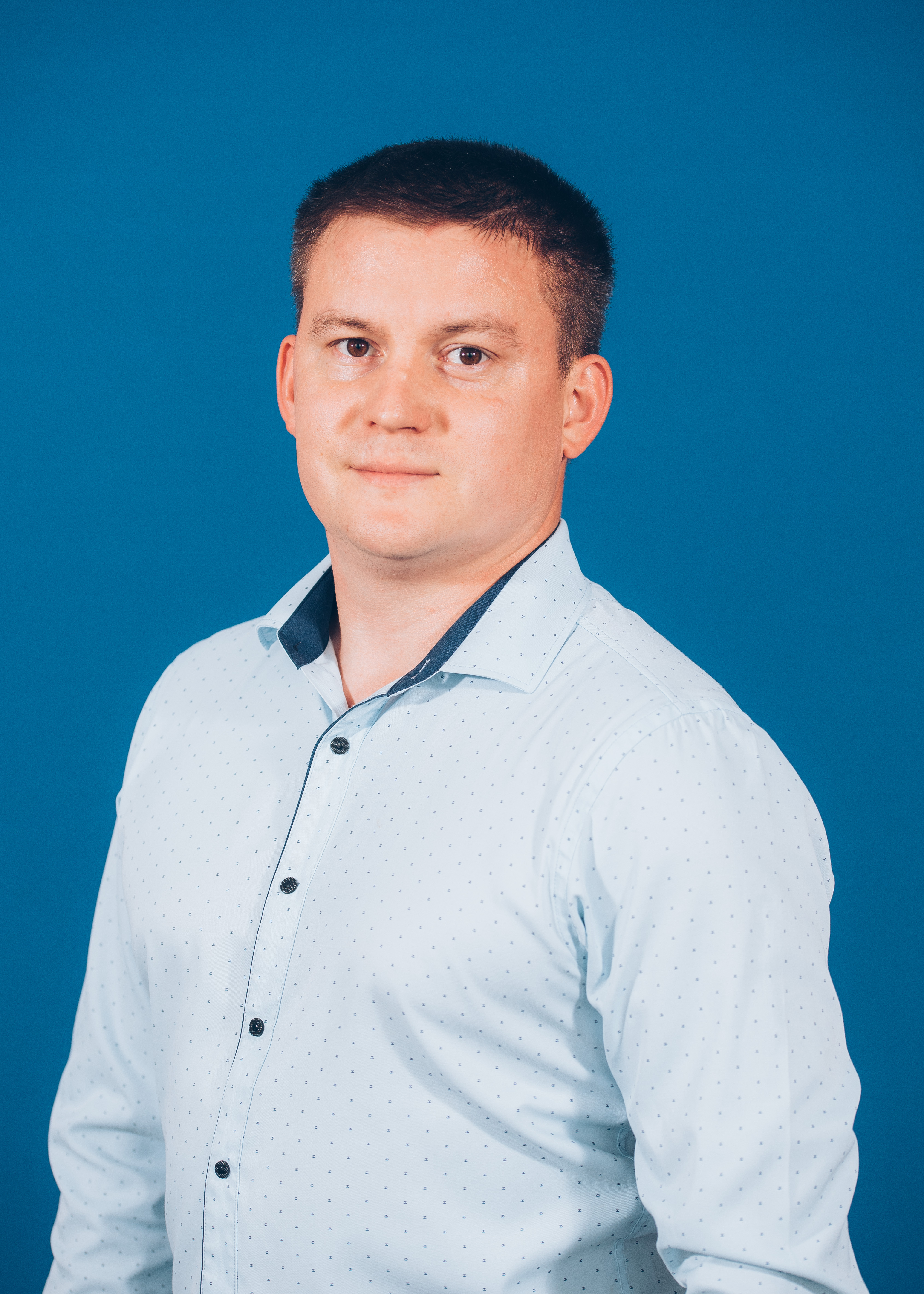             Иксанов Радмир Аузагиевич
    